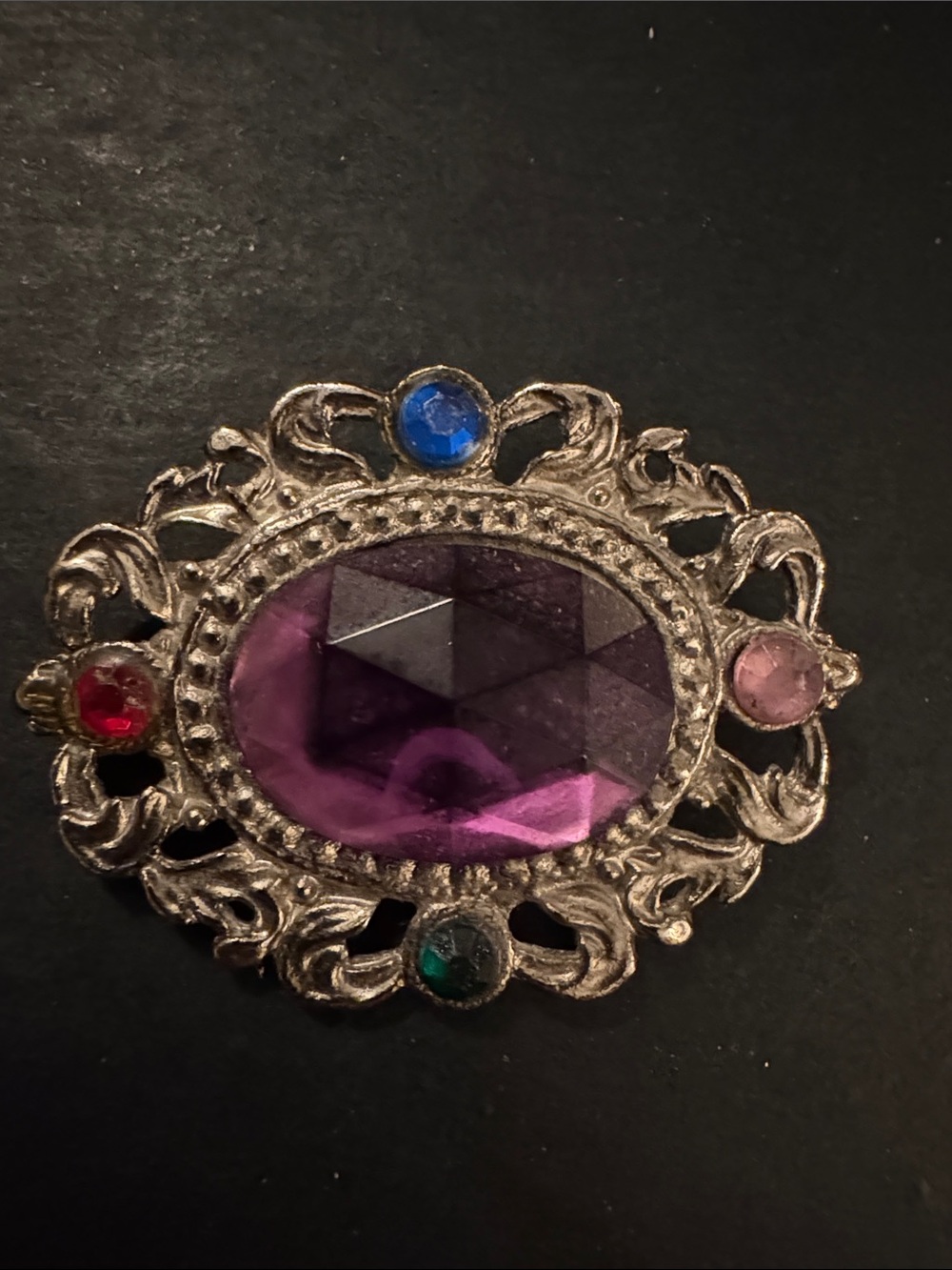 Vintage 1950s Style Purple Glass Stone Filigree Brooch